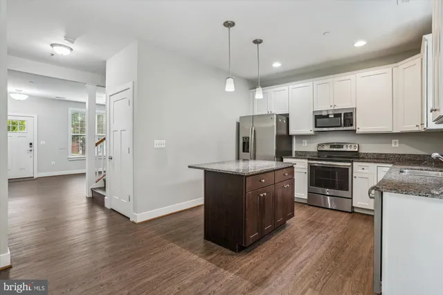 $379,000 | 45 Hibiscus Court, La Plata, MD 20646