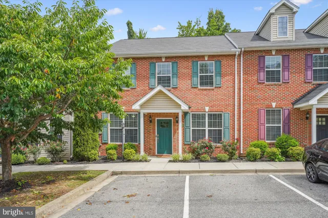 $379,000 | 45 Hibiscus Court, La Plata, MD 20646