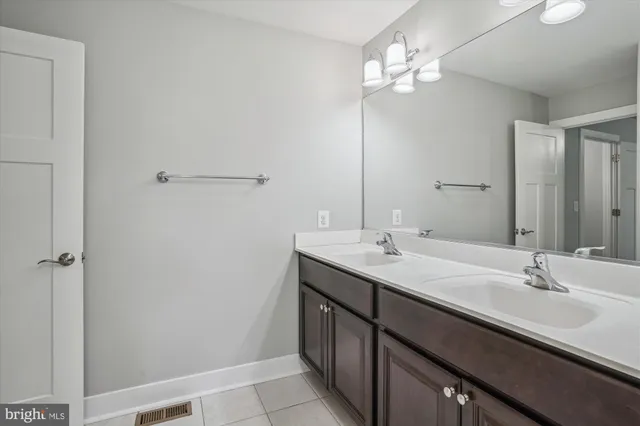 $379,000 | 45 Hibiscus Court, La Plata, MD 20646