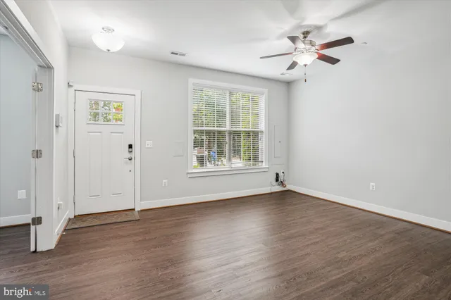 $379,000 | 45 Hibiscus Court, La Plata, MD 20646