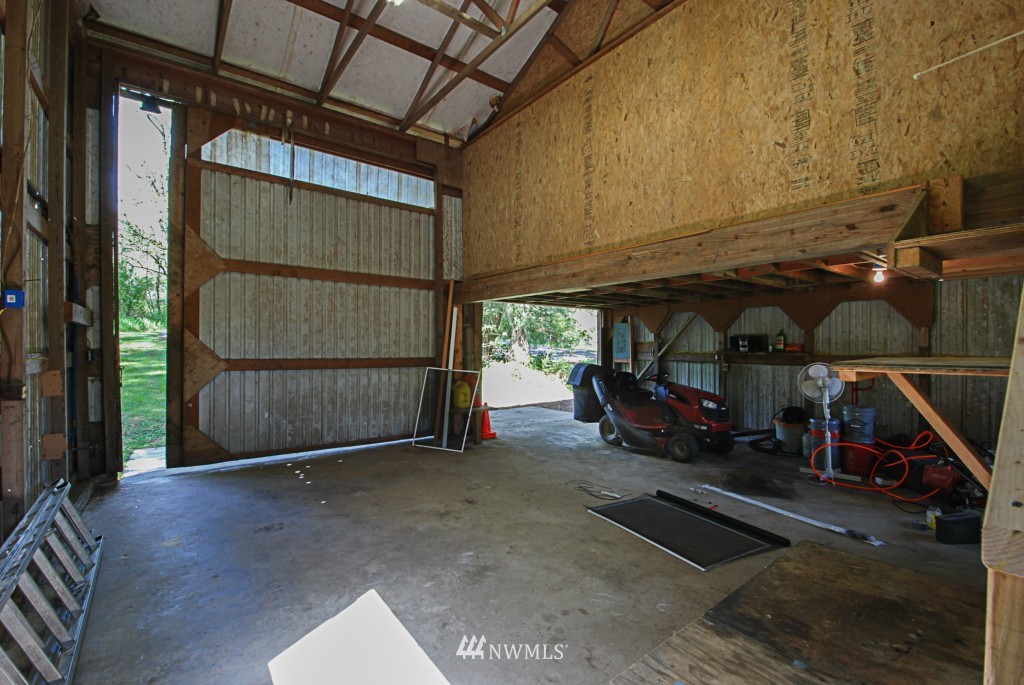 5723 137th Avenue Southwest Rochester, WA 98579 - Photo 19 of 24