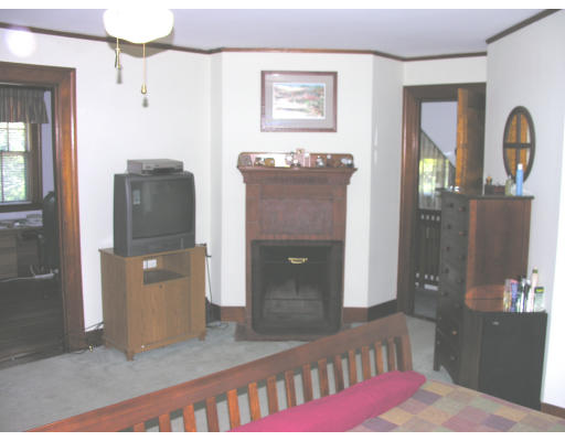 418 Brook Road Milton, MA 02186 - Photo 11 of 14 Gallery Image 11