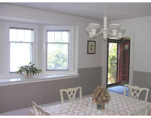 418 Brook Road Milton, MA 02186 - Photo 7 of 14 Gallery Image 7