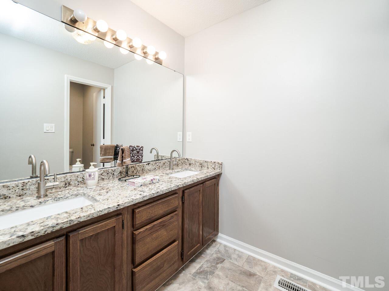 724 Harris-Wilson Road Wendell, NC 27591 - Photo 18 of 30 Gallery Image 18