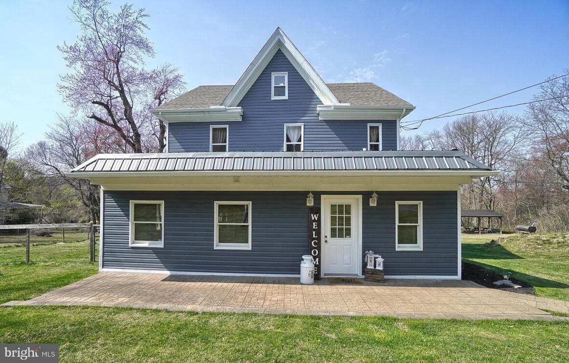 25526 Military Road Cascade, MD 21719 - Photo 1 of 10 Straight on Front