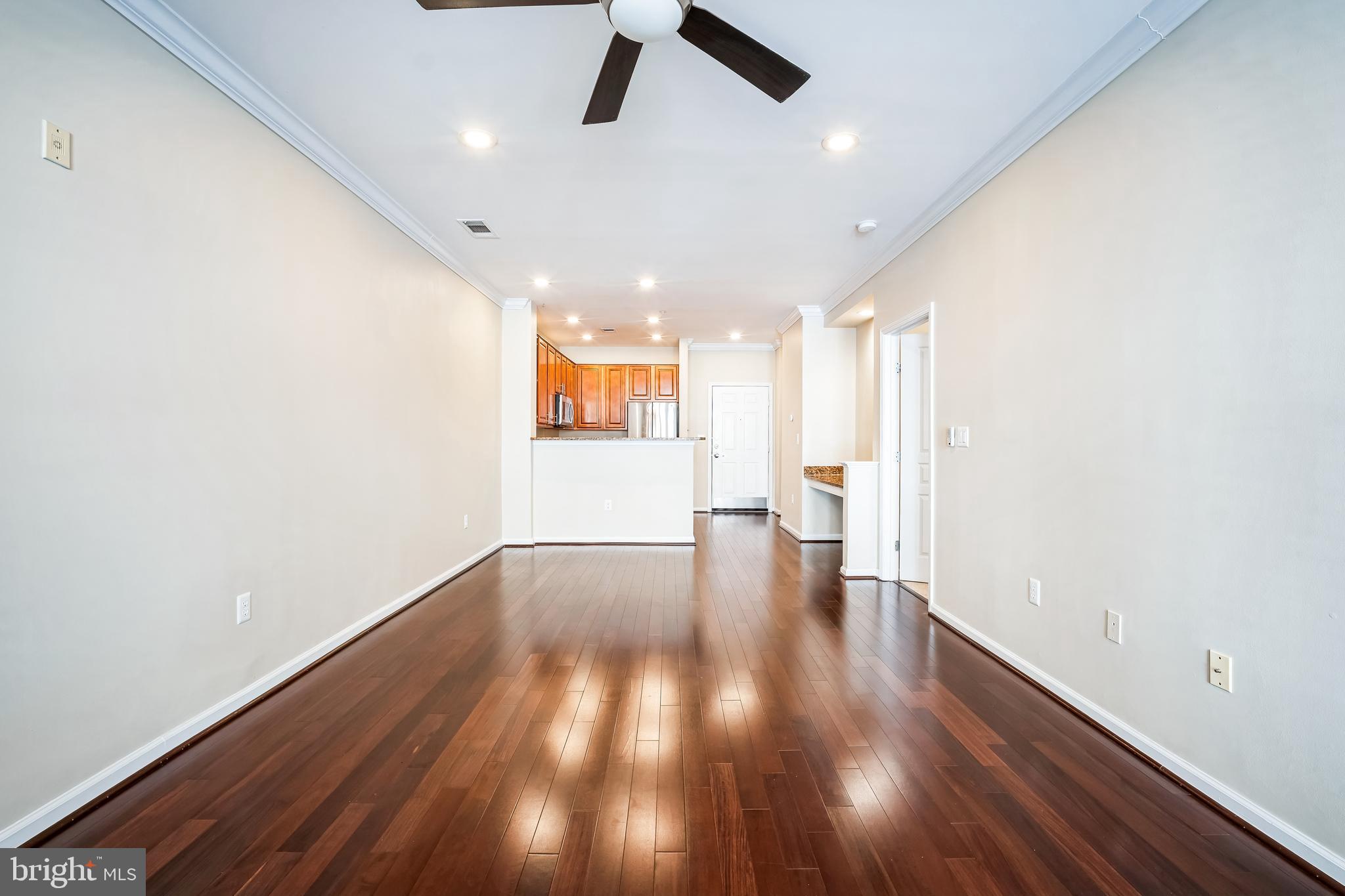 12000 Market Street, Unit 149 Reston, VA 20190 - Photo 4 of 30 Gallery Image 4