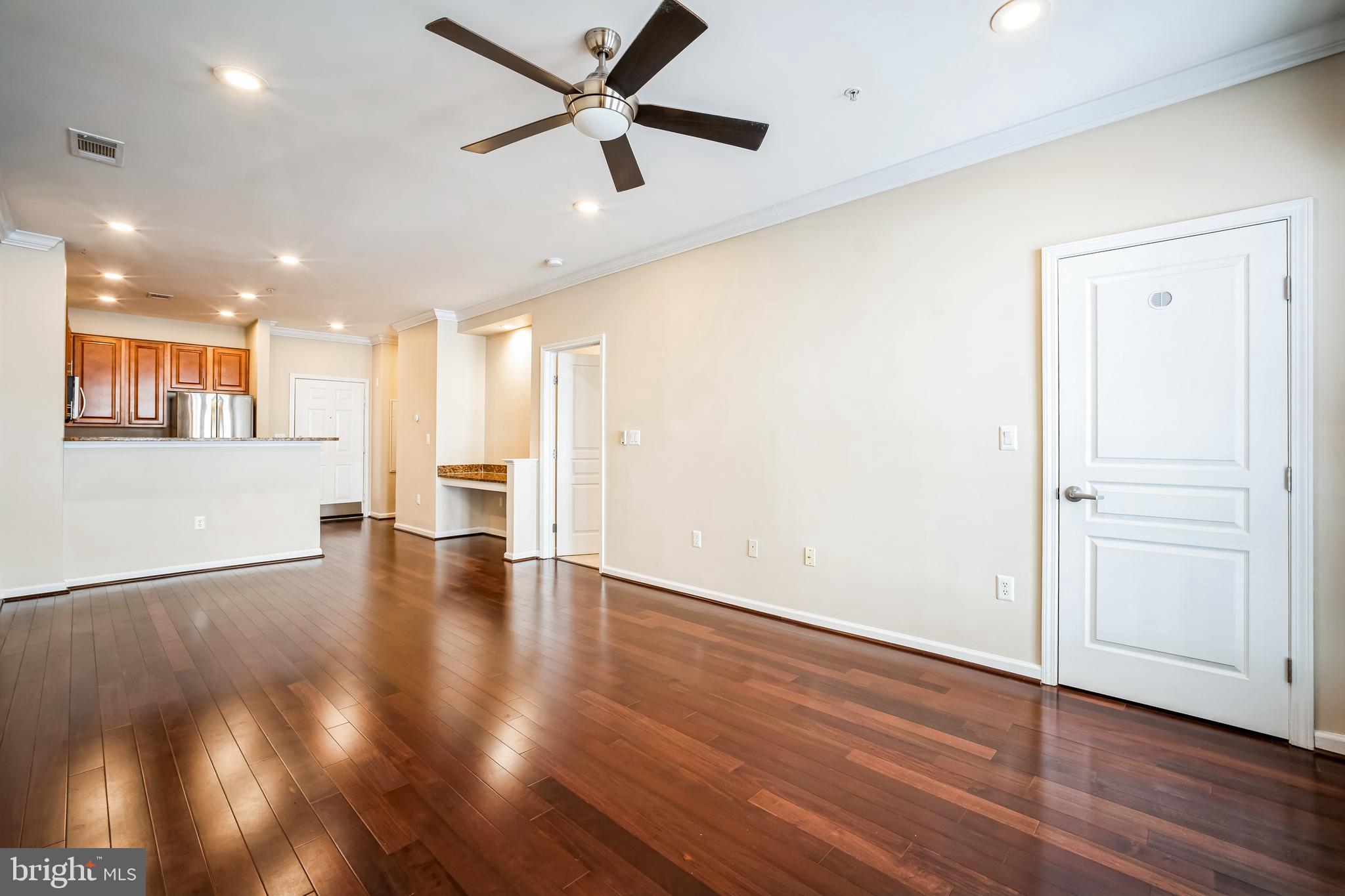12000 Market Street, Unit 149 Reston, VA 20190 - Photo 6 of 30 Gallery Image 6