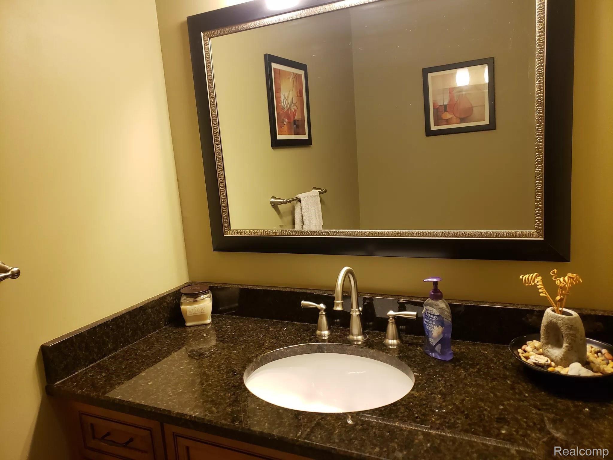 7520 Chichester Road Canton, MI 48187 - Photo 29 of 49 POWDER ROOM 3.jpg