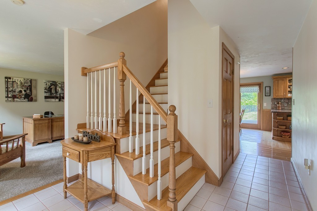 62 Chamberlain Road Westford, MA 01886 - Photo 19 of 30 Gallery Image 19