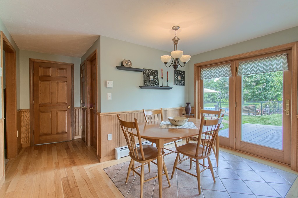 62 Chamberlain Road Westford, MA 01886 - Photo 6 of 30 Gallery Image 6