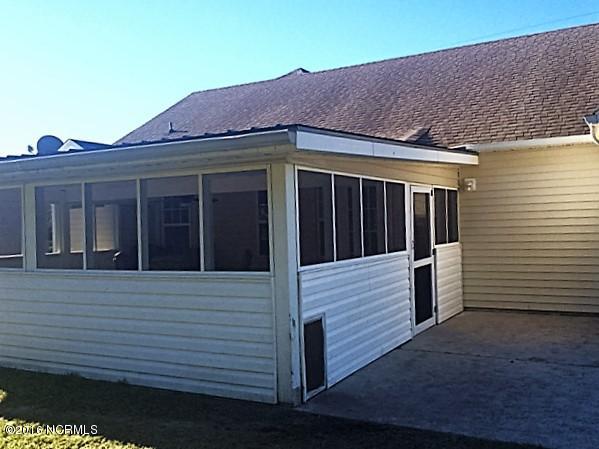 1140 Tebo Road New Bern, NC 28562 - Photo 4 of 21 Awesome Screened Porch