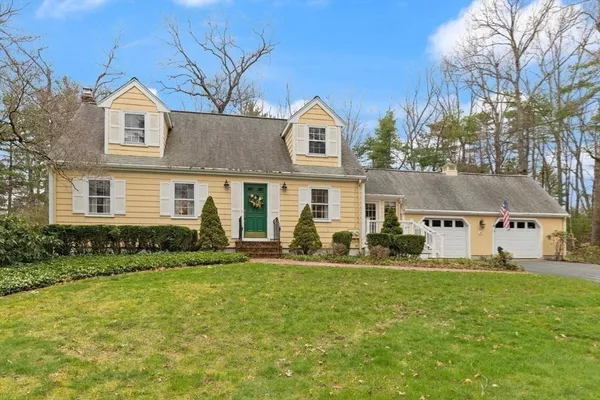 $730,000 | 40 Summer Street, Easton, MA 02356