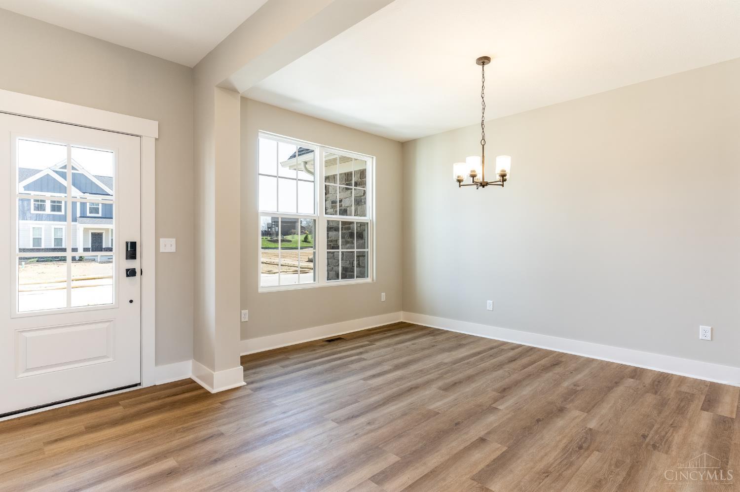 5353 Rippling Way Monroe, OH 45044 - Photo 4 of 36