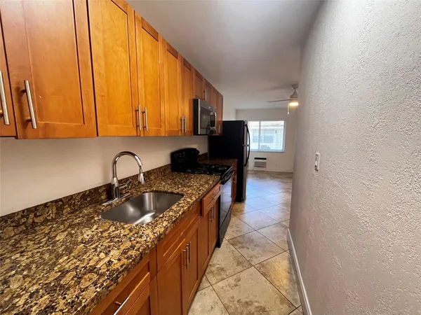 $1,200 | 1760 Southwest 21st Street, Unit C, Fort Lauderdale, FL 33315