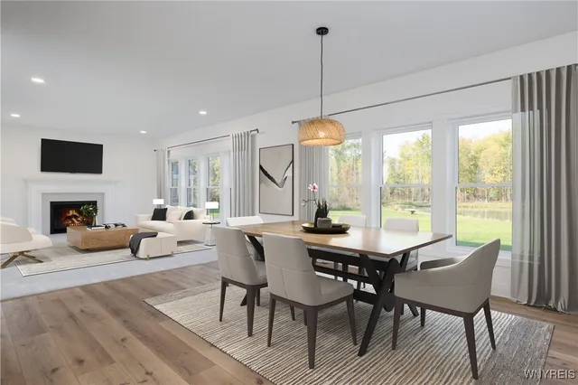 $779,900 | 5693 Dorothy Circle, Clarence, NY 14032