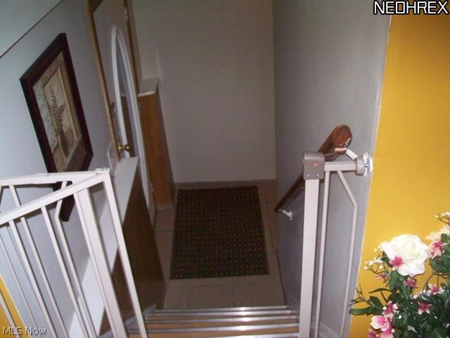 6875 West Pleasant Valley Road Cleveland, OH 44129 - Photo 2 of 11 Gallery Image 2