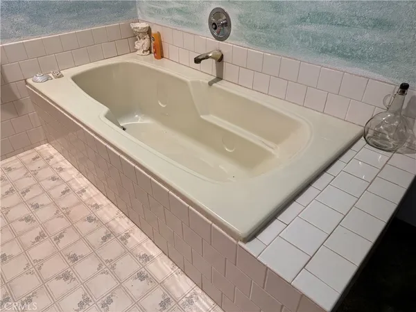 $589,000 | 35648 Mountain View Road, Hinkley, CA 92347