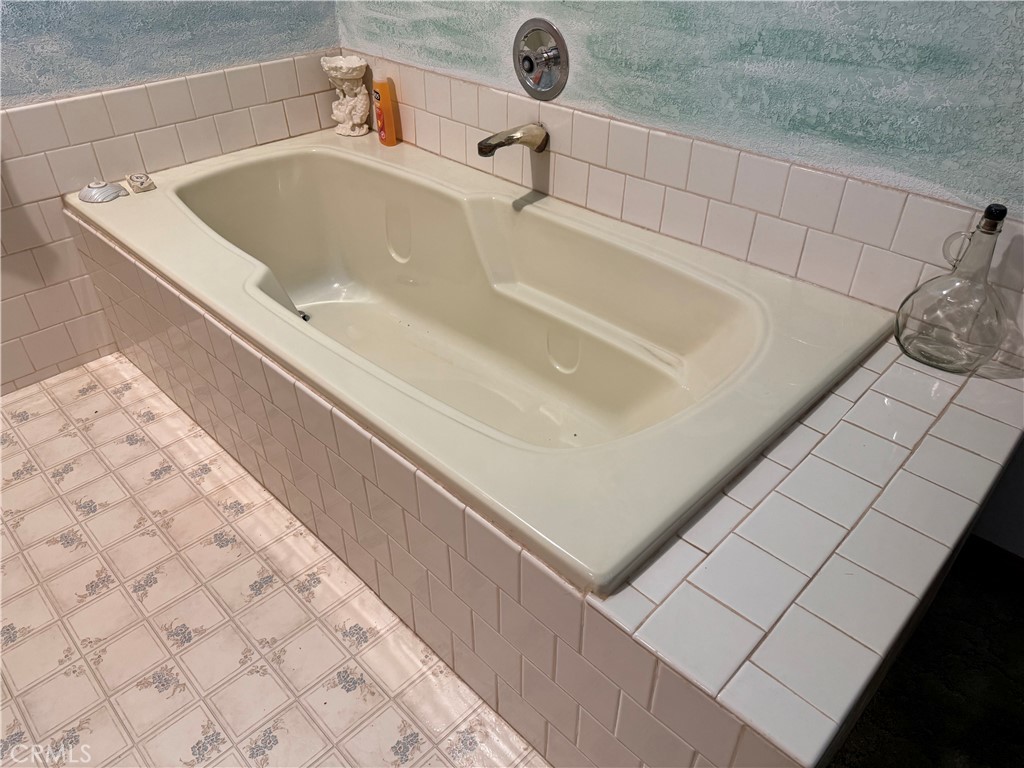 35648 Mountain View Road Hinkley, CA 92347 - Photo 24 of 50