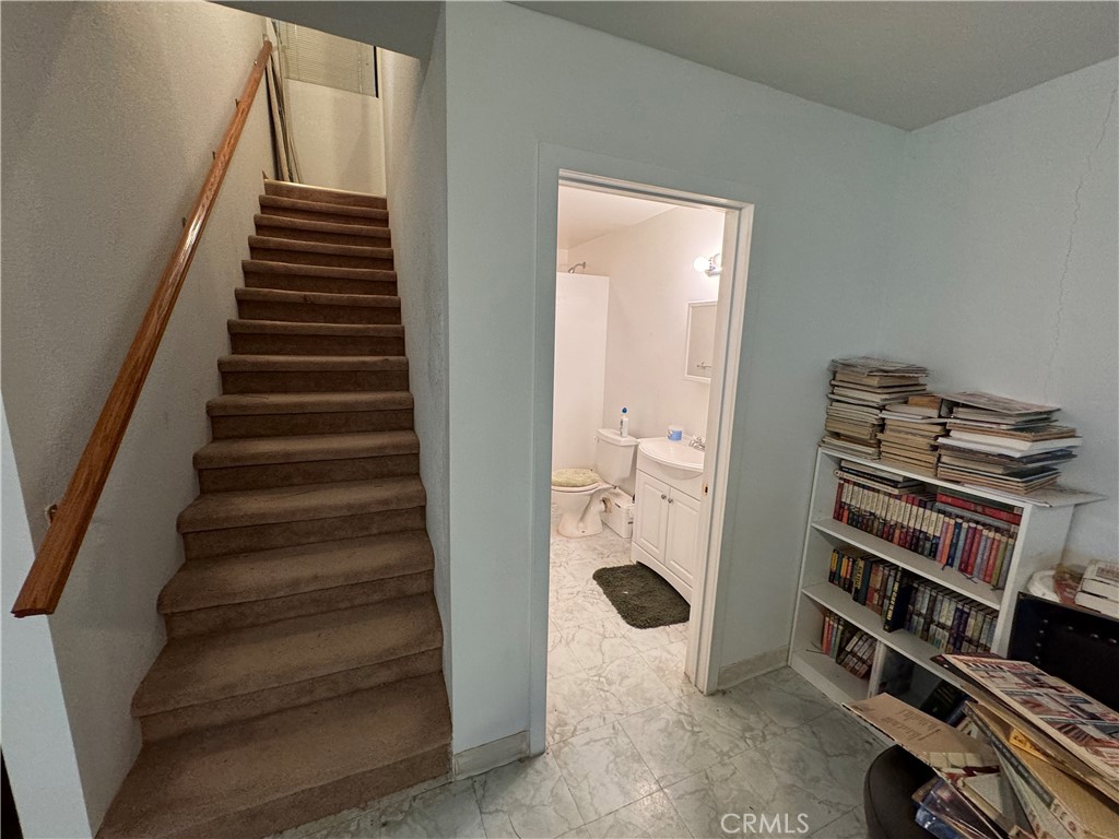 35648 Mountain View Road Hinkley, CA 92347 - Photo 27 of 50