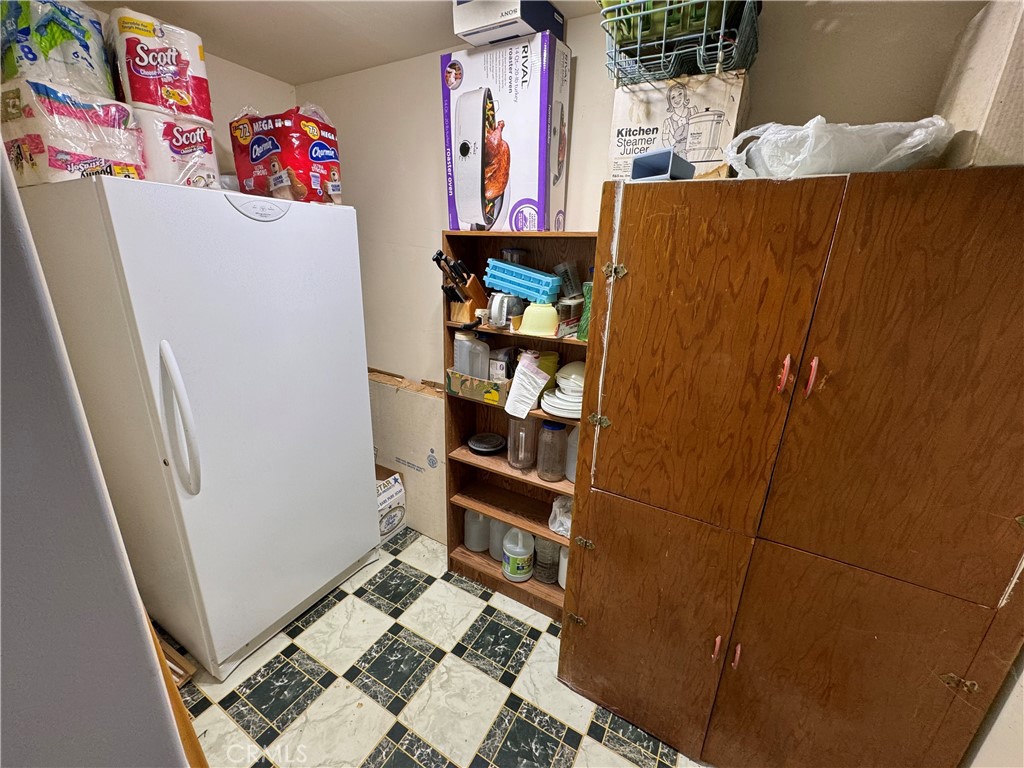 35648 Mountain View Road Hinkley, CA 92347 - Photo 29 of 50