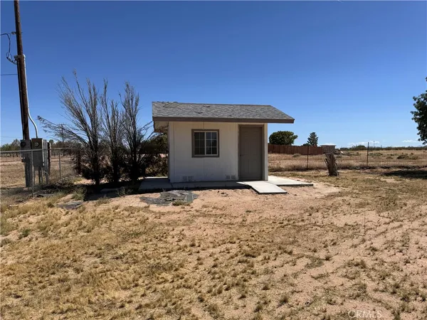 $589,000 | 35648 Mountain View Road, Hinkley, CA 92347