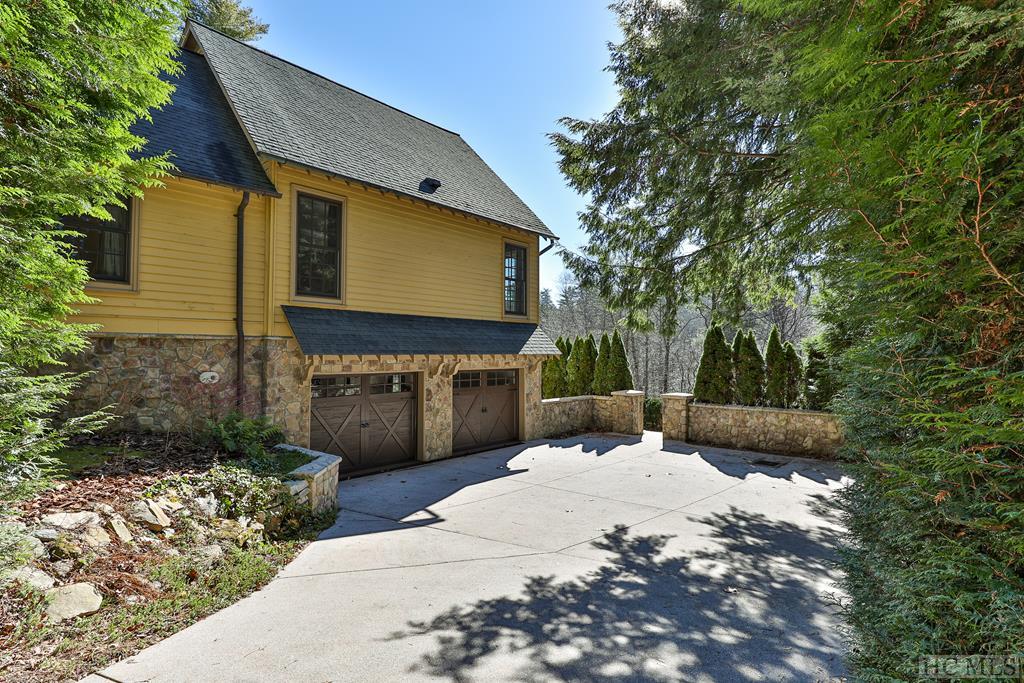 274 Foreman Road Highlands, NC 28741 - Photo 43 of 57 Gallery Image 43