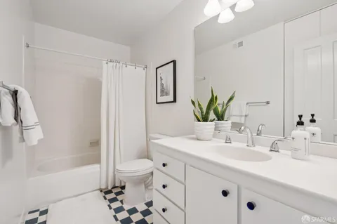 $1,078,000 | 156 Lombard Street, Unit 33, San Francisco, CA 94111