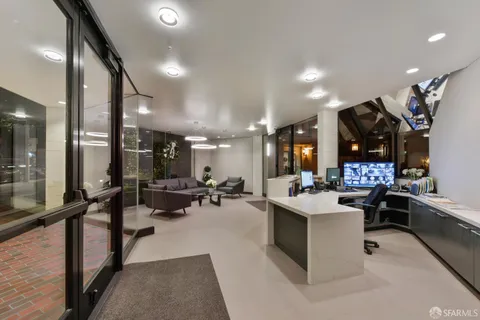 $1,078,000 | 156 Lombard Street, Unit 33, San Francisco, CA 94111