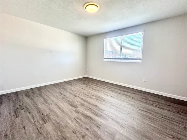 $2,000 | 50-58 Walnut Street, Unit 11, Waltham, MA 02453