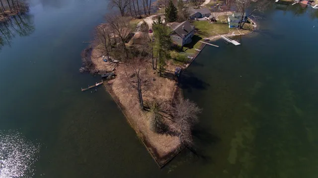 $324,900 | 12387 Sunset Point Drive, Plainwell, MI 49080