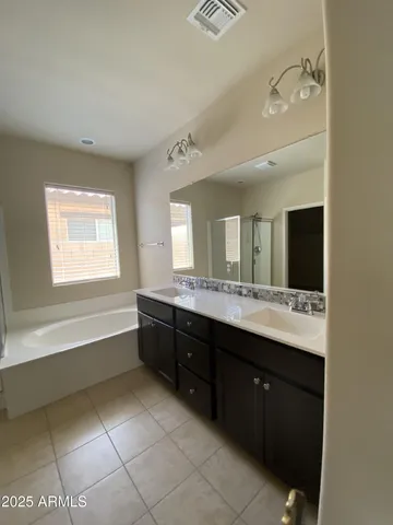 $2,295 | 3533 South Washington Street, Chandler, AZ 85248