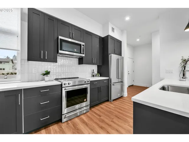 $549,900 | 1970 Amazon Parkway, Eugene, OR 97405