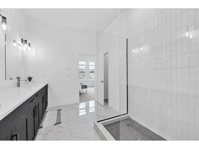 $549,900 | 1970 Amazon Parkway, Eugene, OR 97405