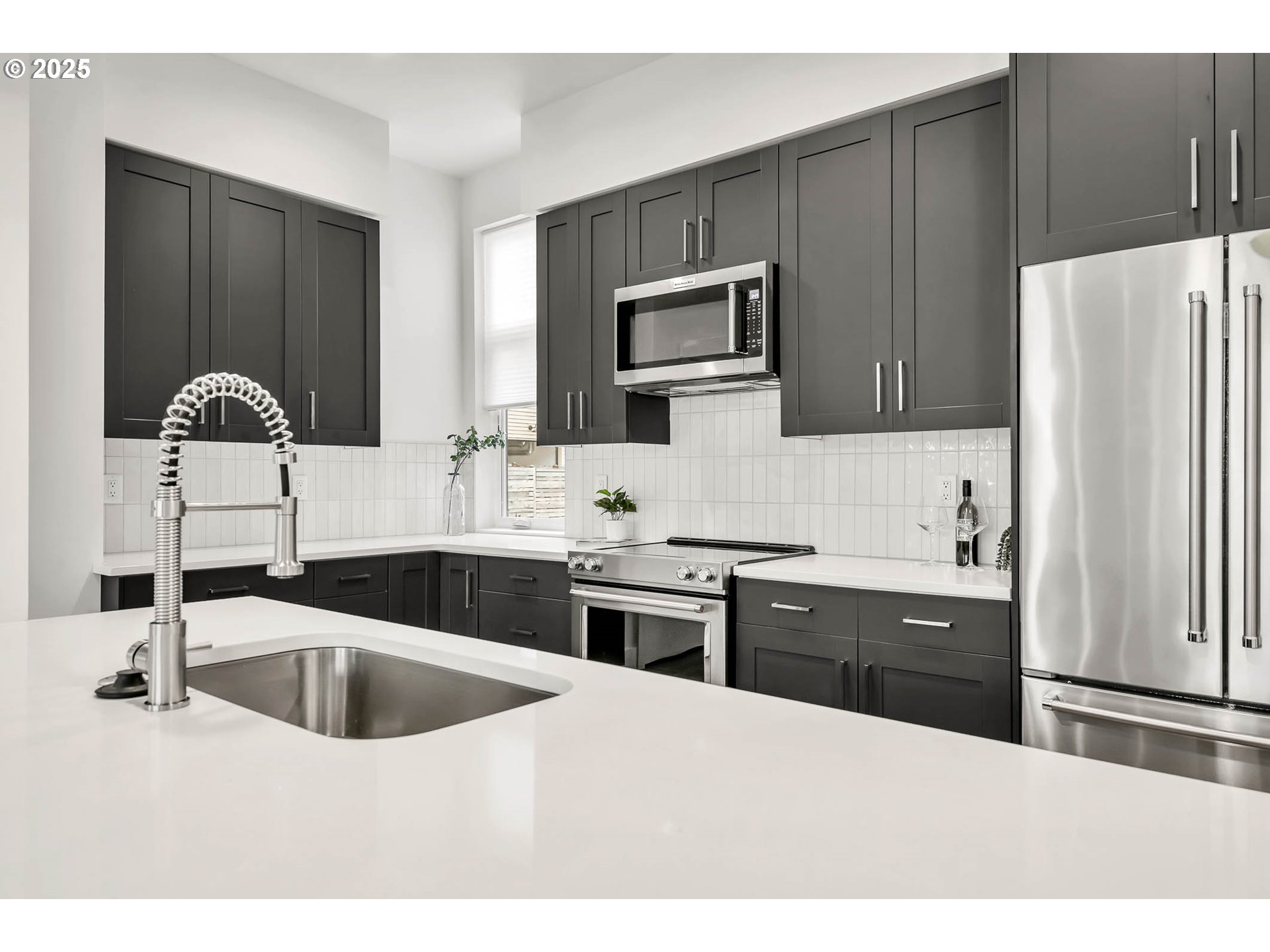 1970 Amazon Parkway Eugene, OR 97405 - Photo 9 of 36