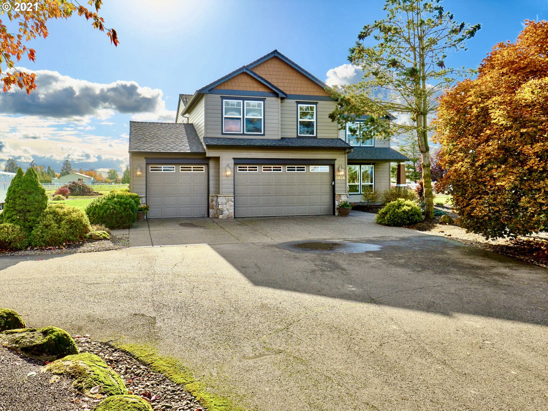3934 Mission Road Northeast St. Paul, OR 97137 - Photo 2 of 32 a view of front of house with a street