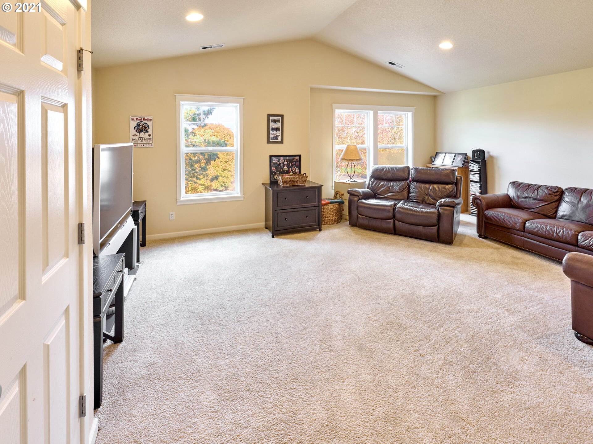 3934 Mission Road Northeast St. Paul, OR 97137 - Photo 19 of 32 a living room with furniture and a large window