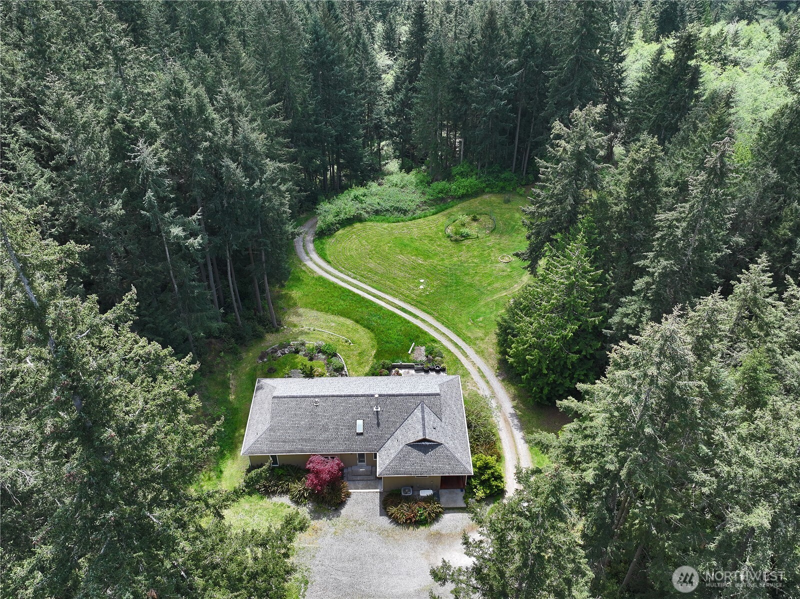 7343 Holst Road Clinton, WA 98236 - Photo 36 of 40 Gallery Image 36