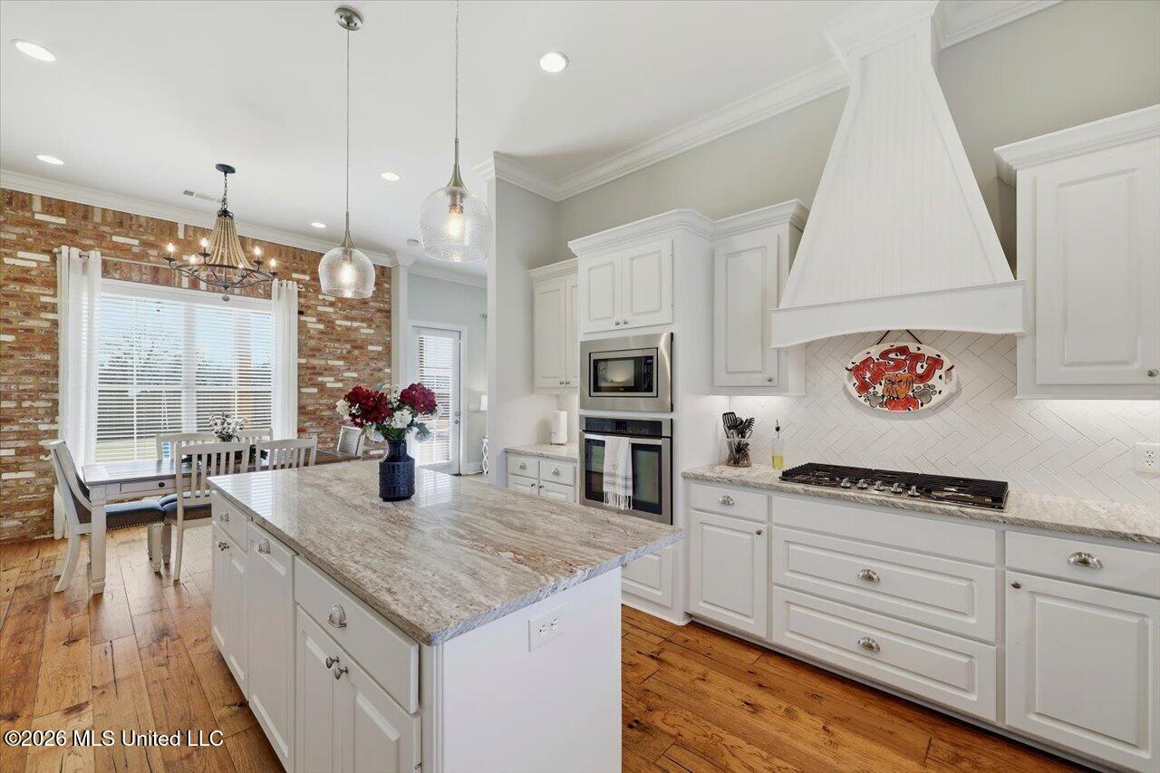 111 Twain Trail Clinton, MS 39056 - Photo 12 of 36 13-111 Twain Trl _ Home Tours MS