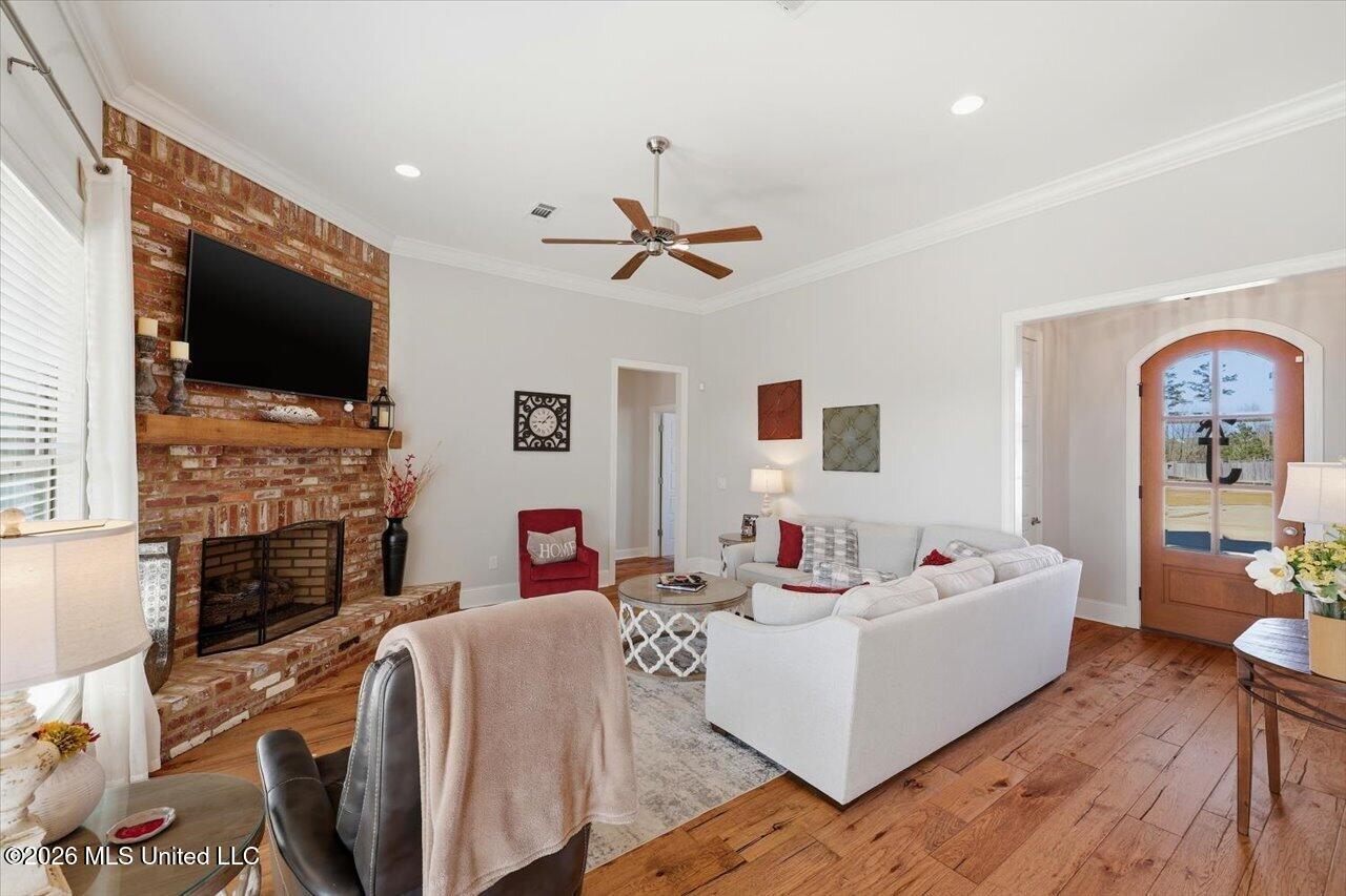 111 Twain Trail Clinton, MS 39056 - Photo 5 of 36 06-111 Twain Trl _ Home Tours MS