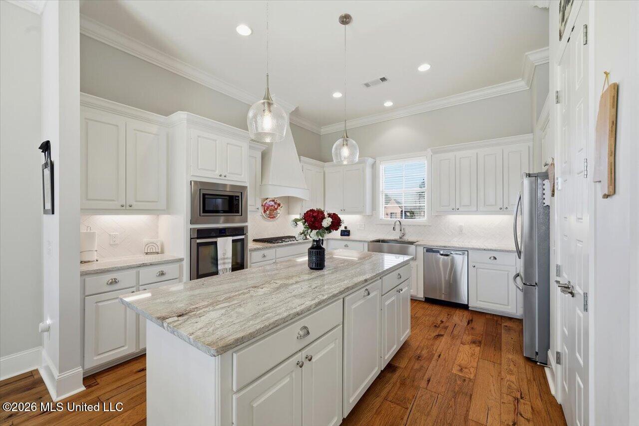 111 Twain Trail Clinton, MS 39056 - Photo 10 of 36 11-111 Twain Trl _ Home Tours MS