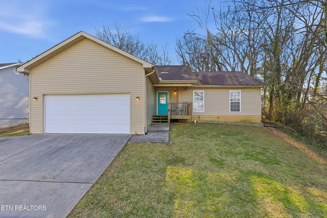 $399,900 | 1414 Wales Avenue, Maryville, TN 37804