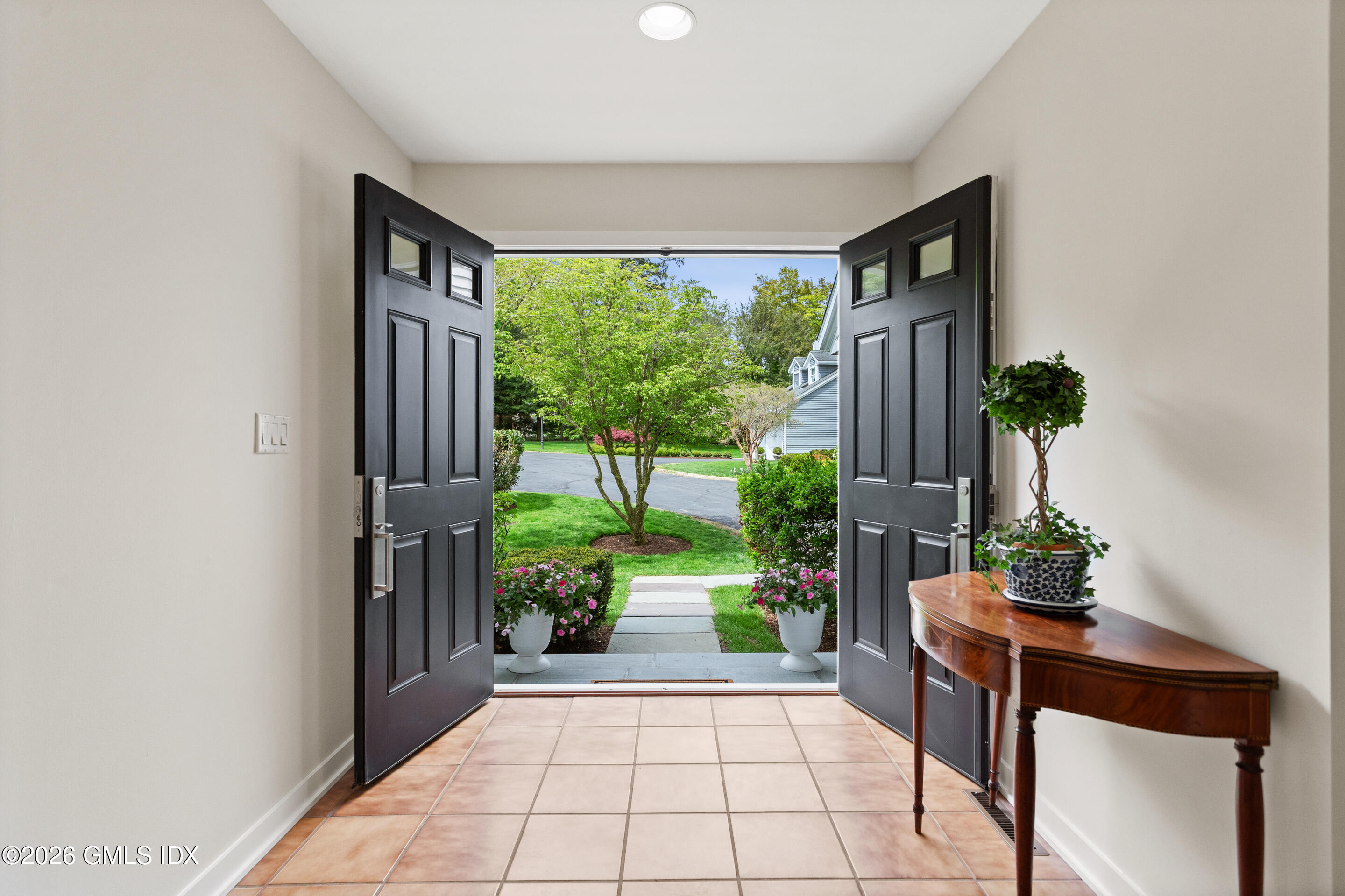1 Old Church Road, Unit 6 Greenwich, CT 06830 - Photo 3 of 45 IMG_7770_1