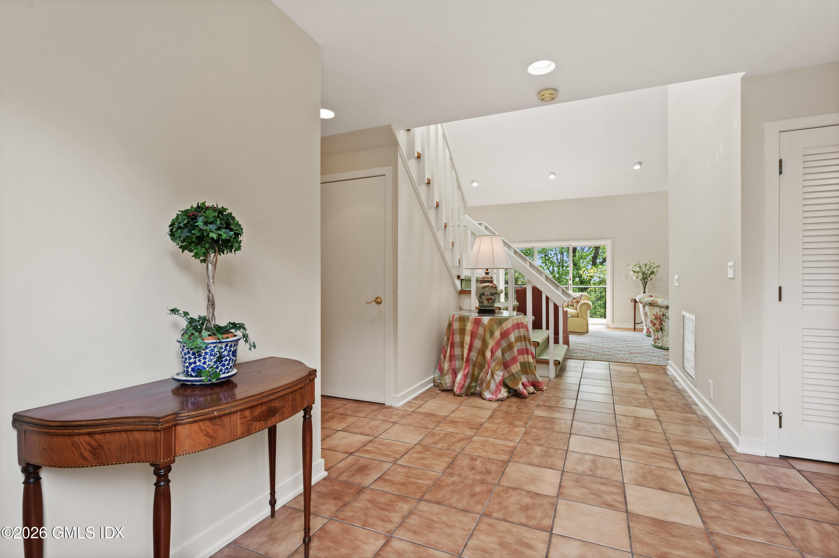 1 Old Church Road, Unit 6 Greenwich, CT 06830 - Photo 4 of 45 IMG_7660_1