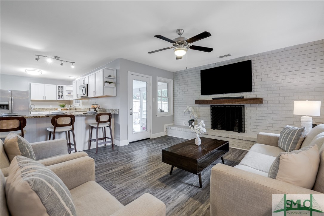 503 Symons Street Pooler, GA 31322 - Photo 5 of 38 Gallery Image 5