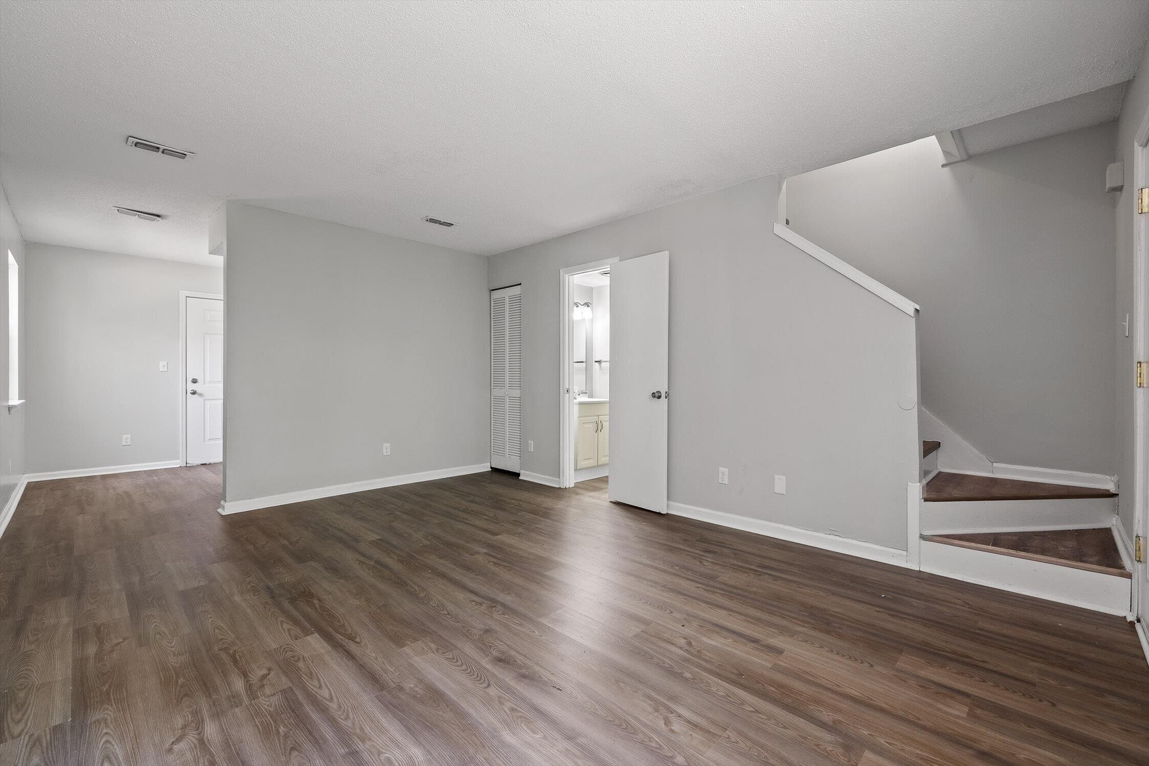 7612 Noah Reid Road Chattanooga, TN 37416 - Photo 2 of 49 04-Noah Reid-4