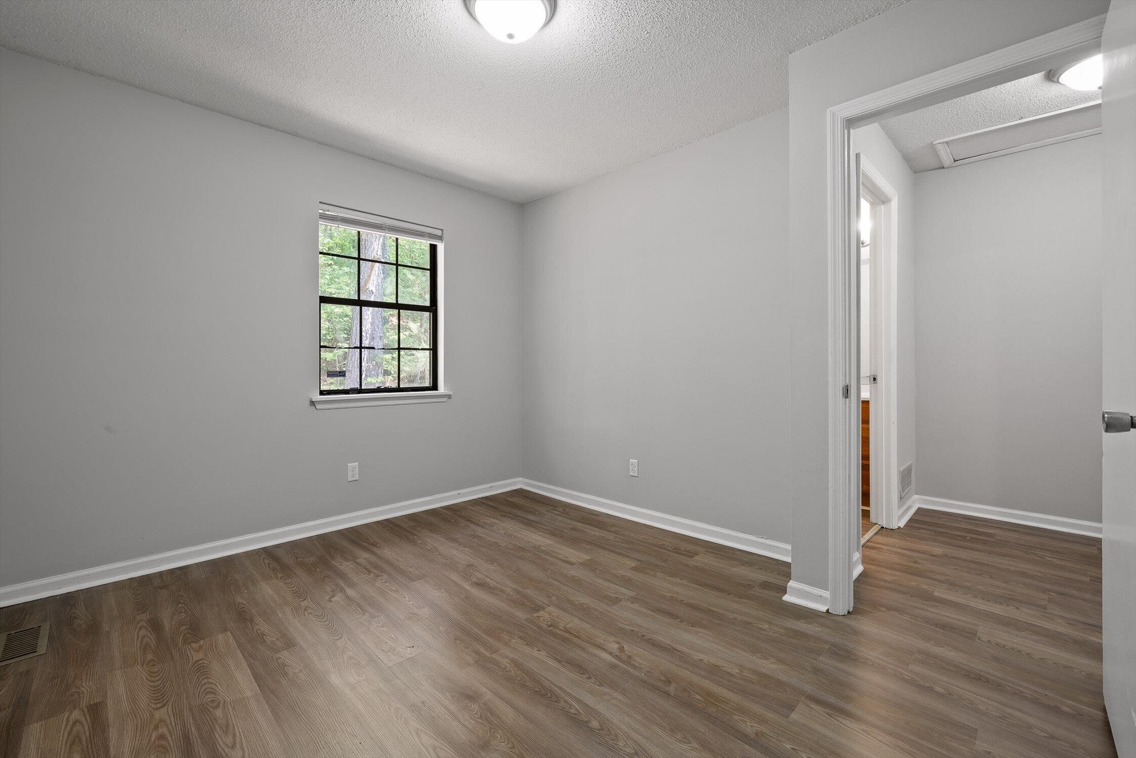 7612 Noah Reid Road Chattanooga, TN 37416 - Photo 22 of 49 24-Noah Reid-24