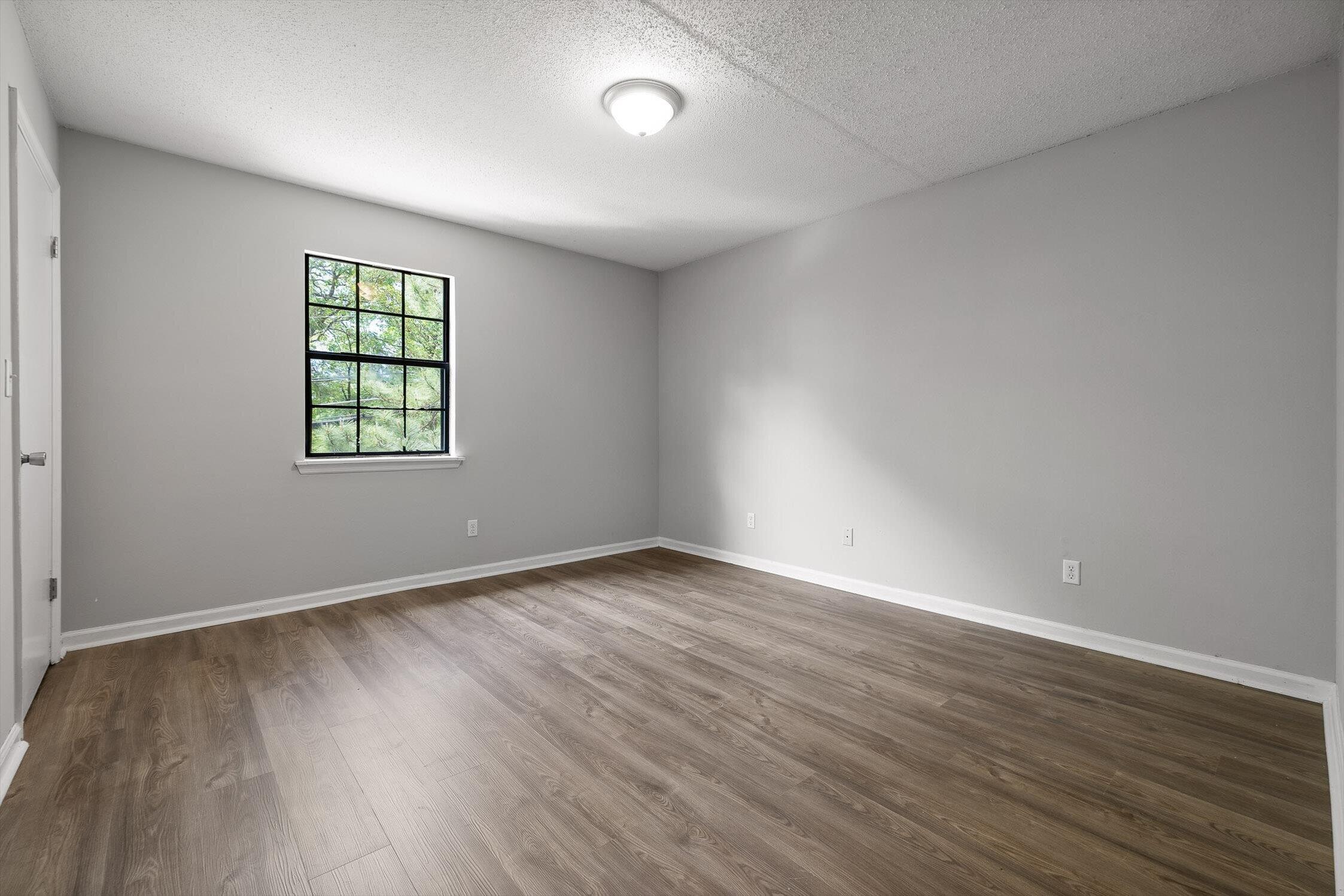 7612 Noah Reid Road Chattanooga, TN 37416 - Photo 24 of 49 26-Noah Reid-26