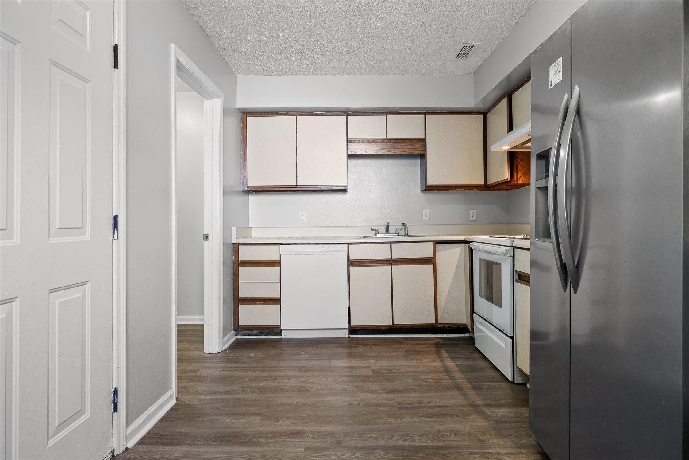 7612 Noah Reid Road Chattanooga, TN 37416 - Photo 9 of 49 11-Noah Reid-11