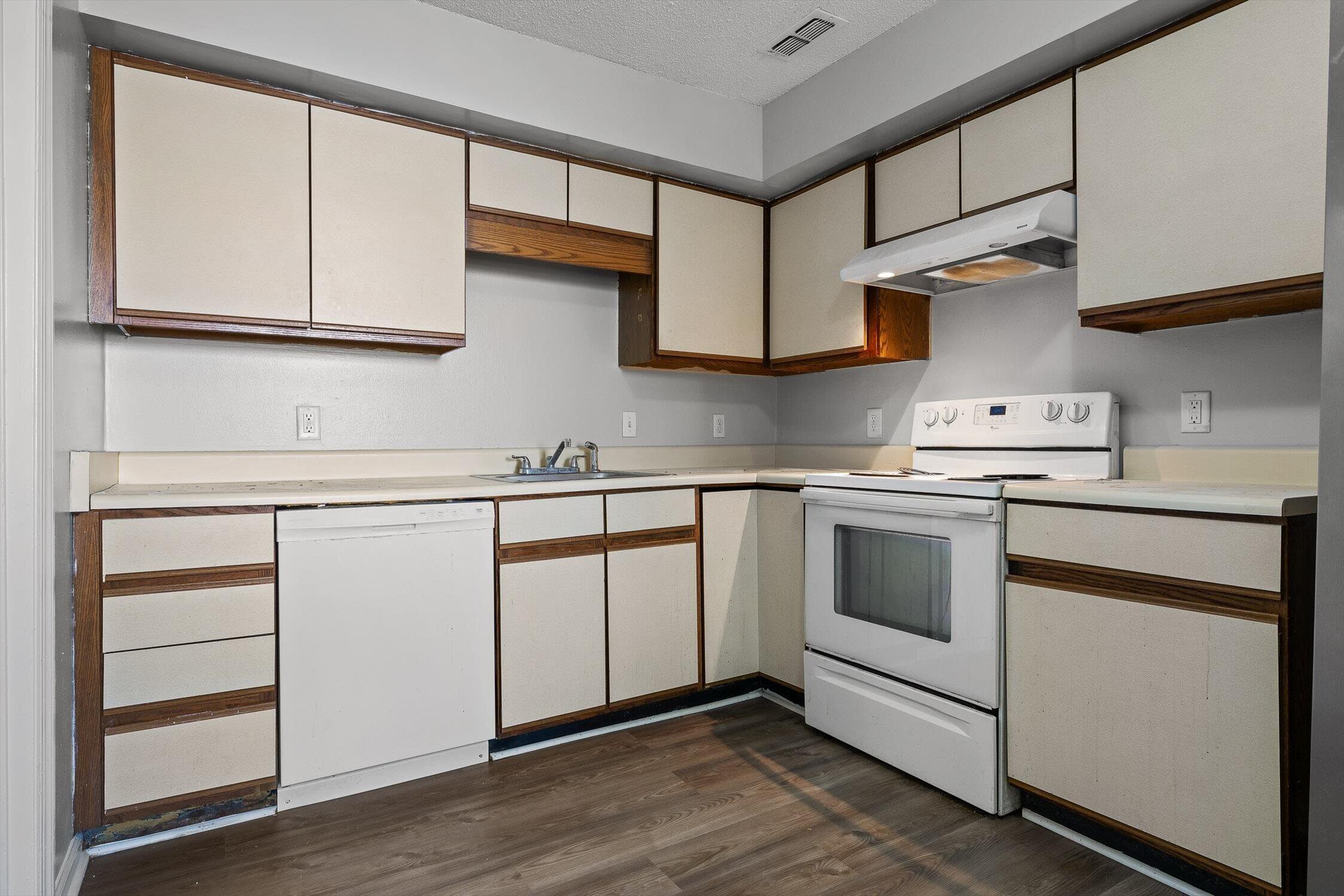 7612 Noah Reid Road Chattanooga, TN 37416 - Photo 10 of 49 13-Noah Reid-13