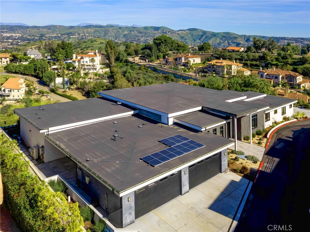 7663 East Corto Road Anaheim Hills, CA 92808 - Photo 53 of 58 Modern Design